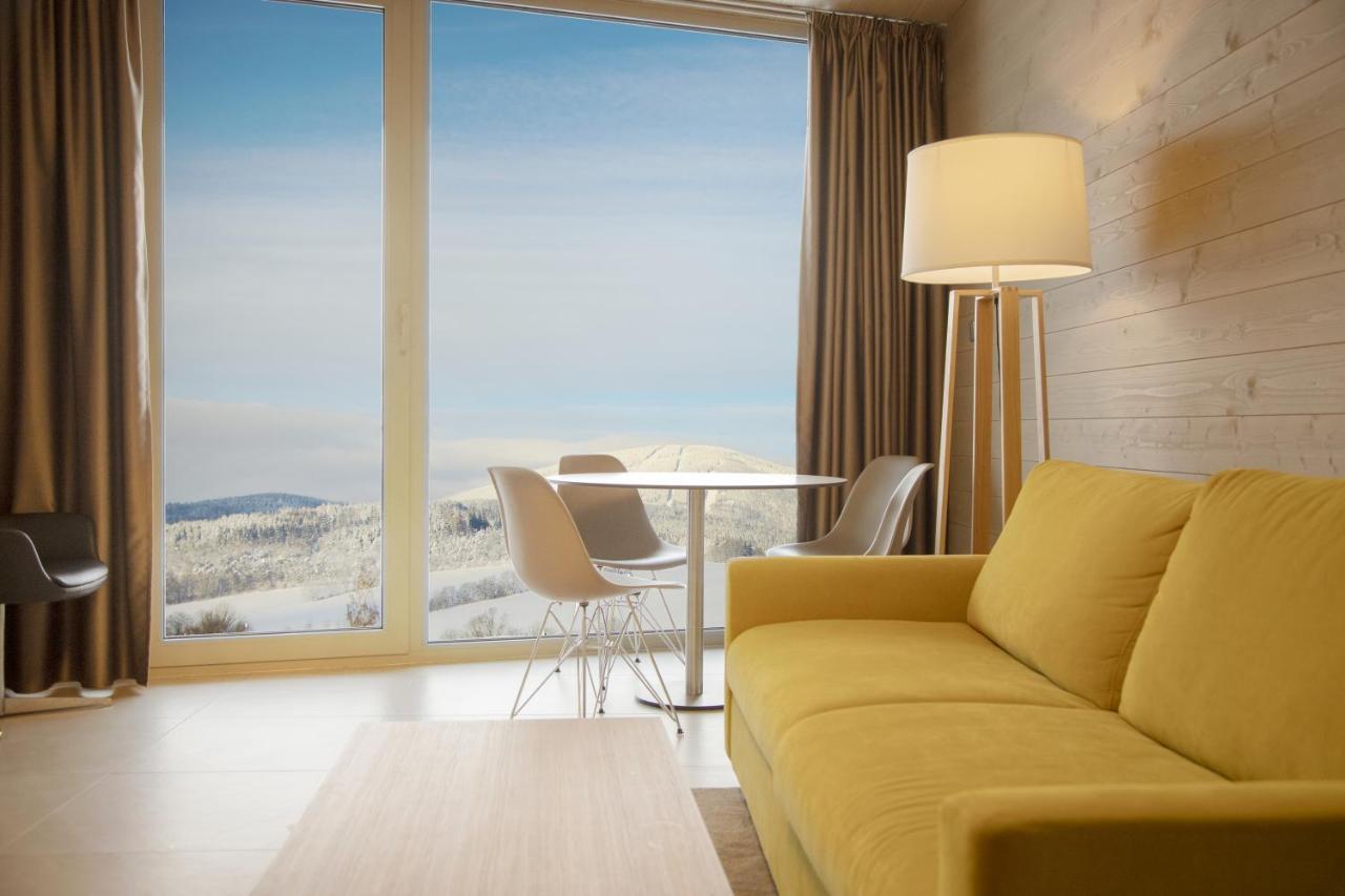 Apartmany Hradecek Mladé Buky Екстериор снимка