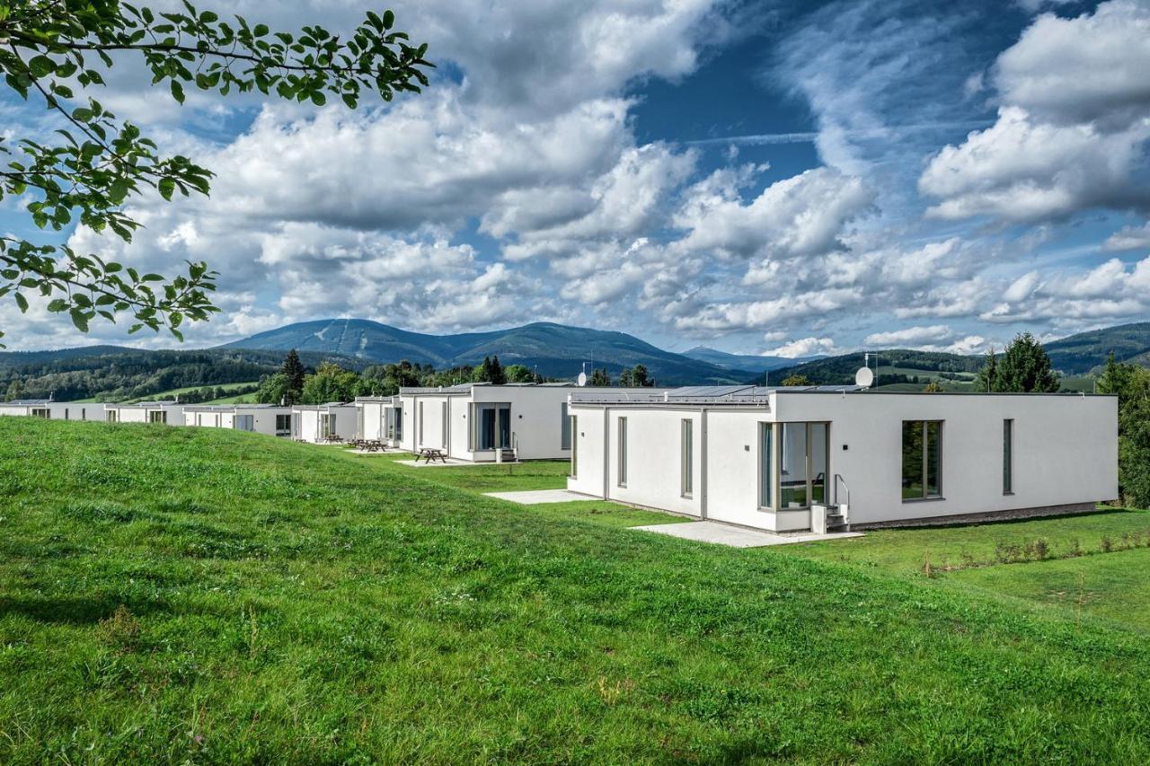 Apartmany Hradecek Mladé Buky Екстериор снимка